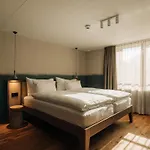 Kurve & Lounge Apartahotel 4*