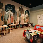 Apartahotel Kurve & Lounge
