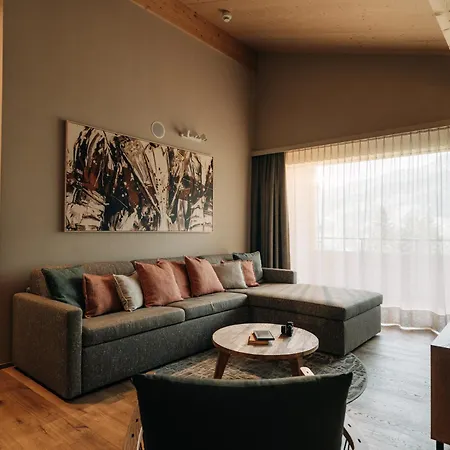 Kurve & Lounge Lägenhetshotell