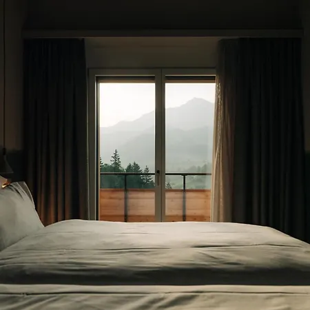 Kurve & Lounge Lägenhetshotell