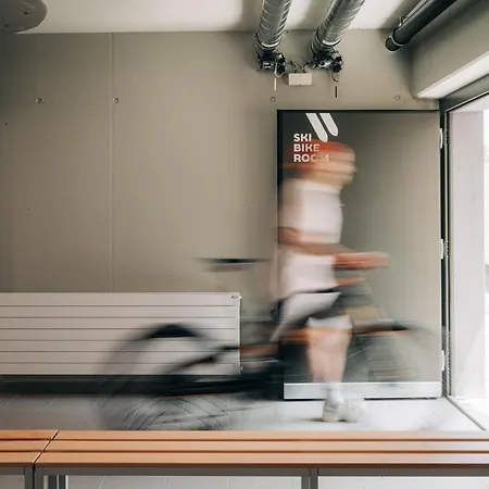 Aparthotel Kurve & Lounge