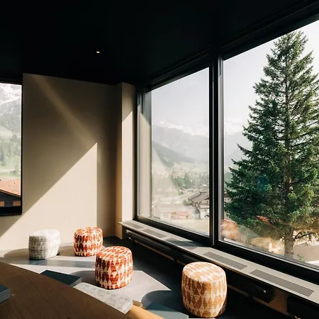 Lägenhetshotell Kurve & Lounge 4*