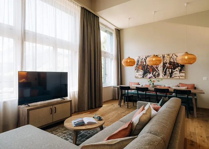 Kurve & Lounge 4* Adelboden