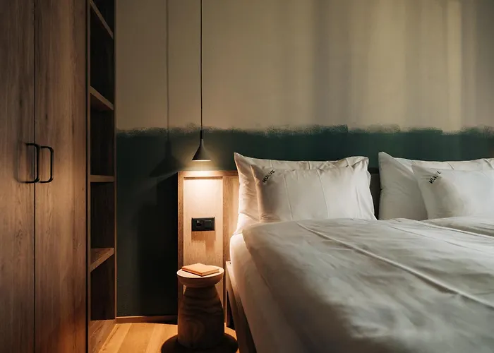 Lejlighedshotel Kurve & Lounge 4*