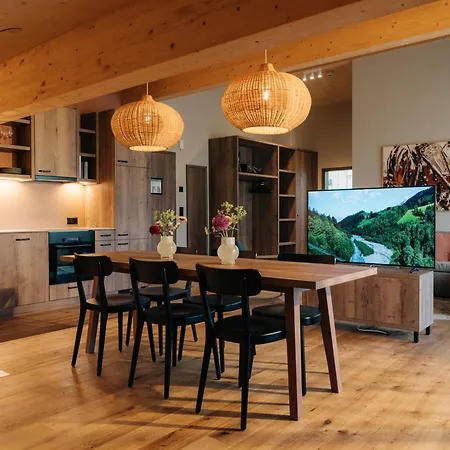 Апарт-отель Kurve & Lounge 4*