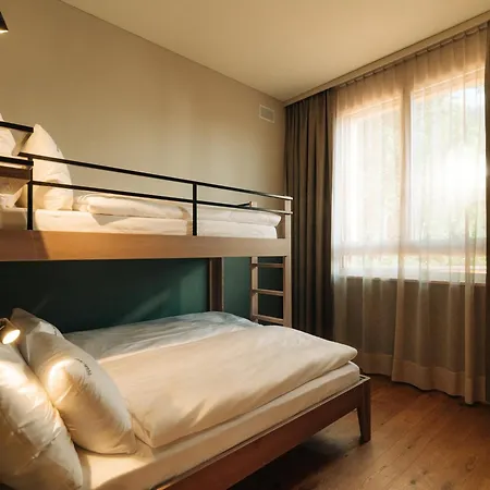 Kurve & Lounge Апарт-отель