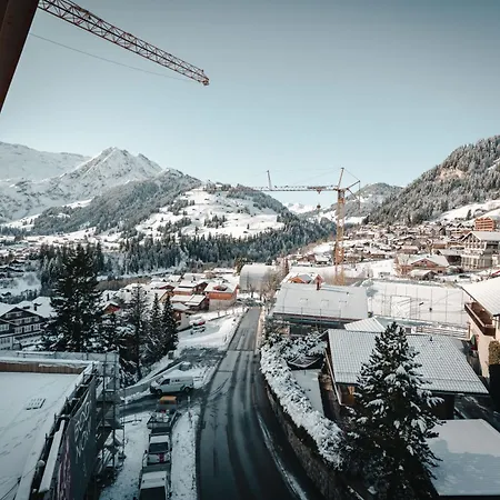 מלון דירות Kurve & Lounge